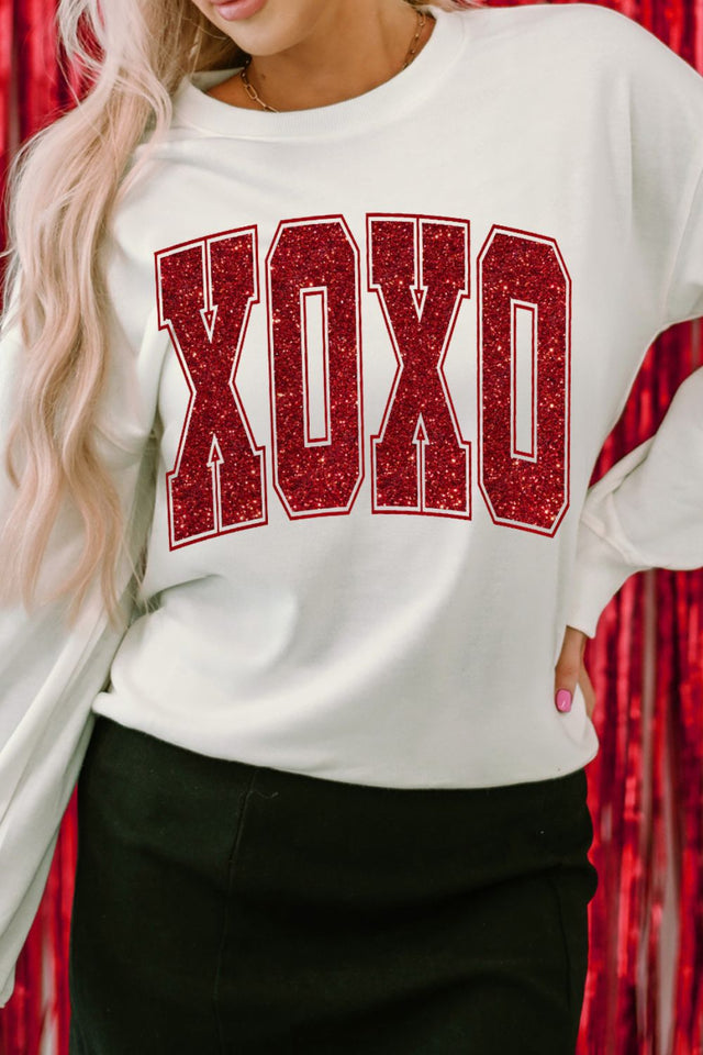 Valentine’s Day XOXO Glitter Round Neck Sweatshirt | Hanalas