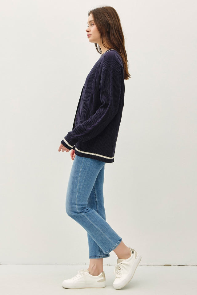 Be Cool Contrast Trim Cable-Knit V-Neck Cardigan Trendsi Hanalas