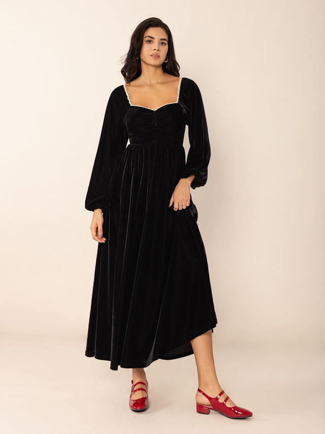 Sweetheart Neck Long Sleeve Midi Dress Trendsi Hanalas