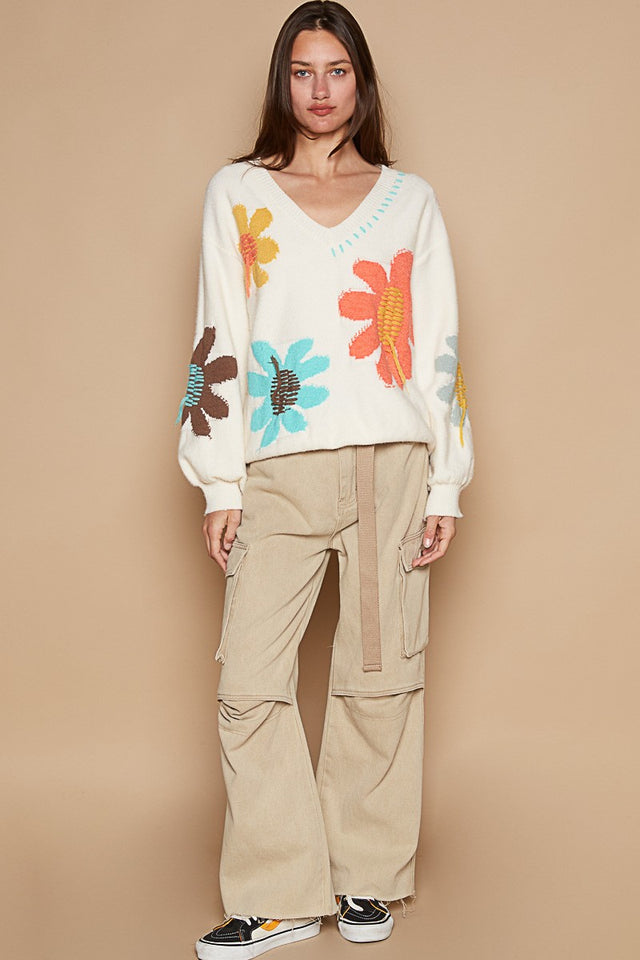 POL V-Neck Long Sleeve Flower Fringe Sweater | Hanalas