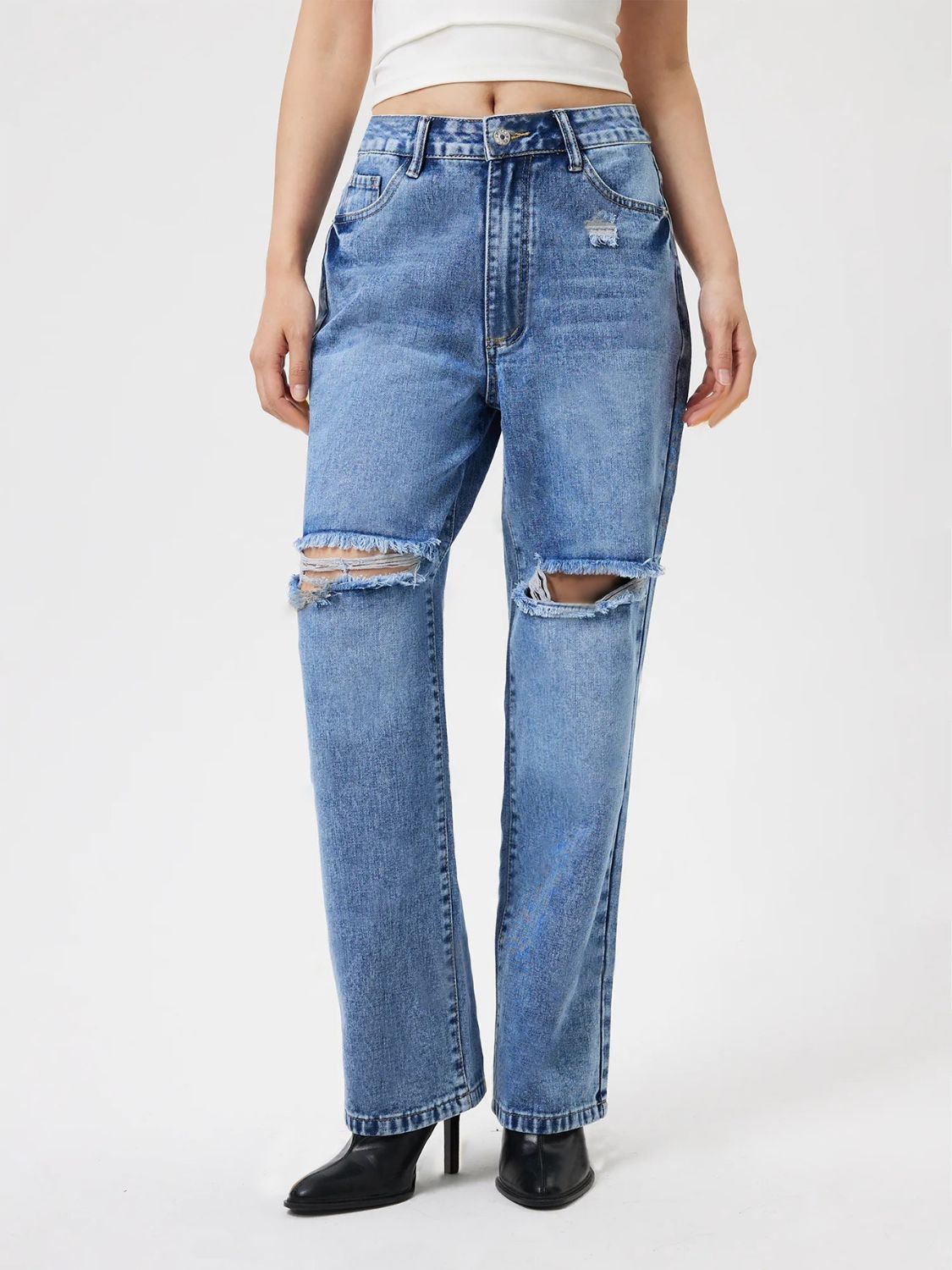 Distressed Jeans with Pockets