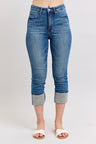 Judy Blue Full Size Skinny Cuff Capris Jeans with Pockets Plus Size | Hanalas