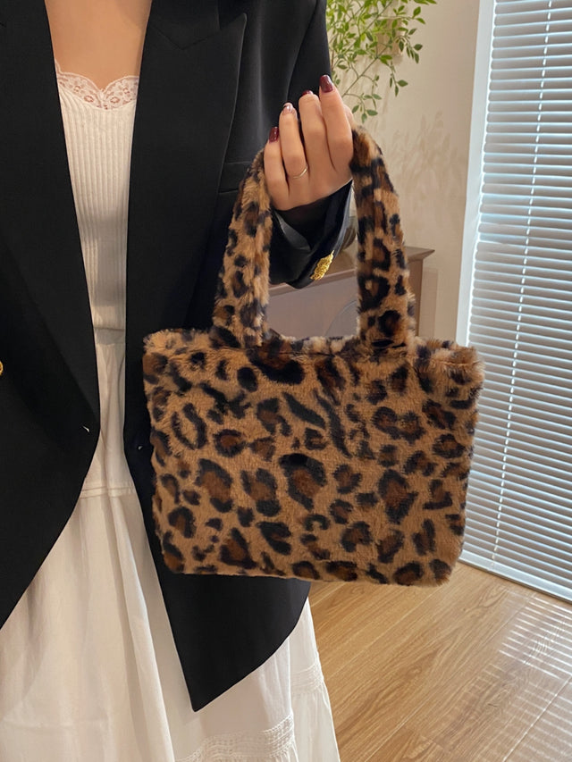 Leopard Fluff Handbag with Zip | Hanalas