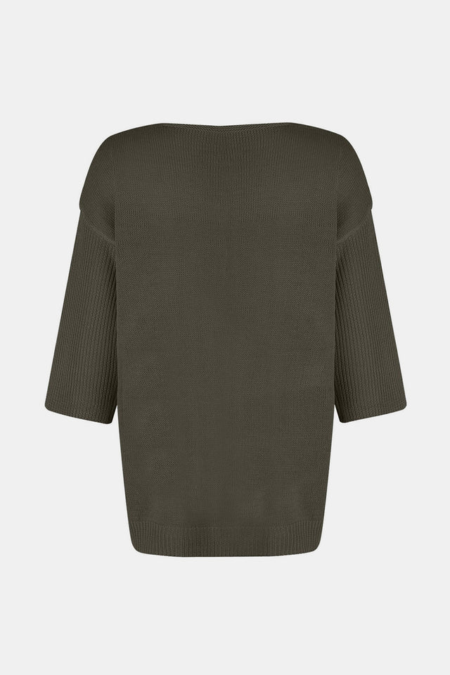 V-Neck Three-Quarter Sleeve Knit Top | Hanalas