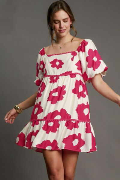 Umgee Full Size Contrast Floral Short Sleeve Mini Dress Plus Size | Hanalas