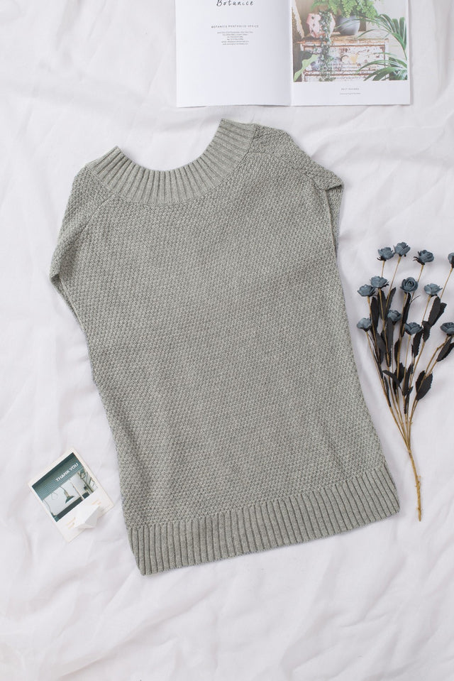 Cable-Knit V-Neck Sweater Vest | Hanalas