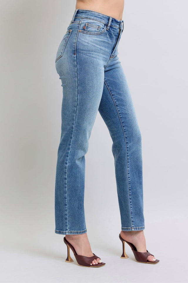 Judy Blue Full Size Wash Thermal Straight Jeans with Pockets | Hanalas