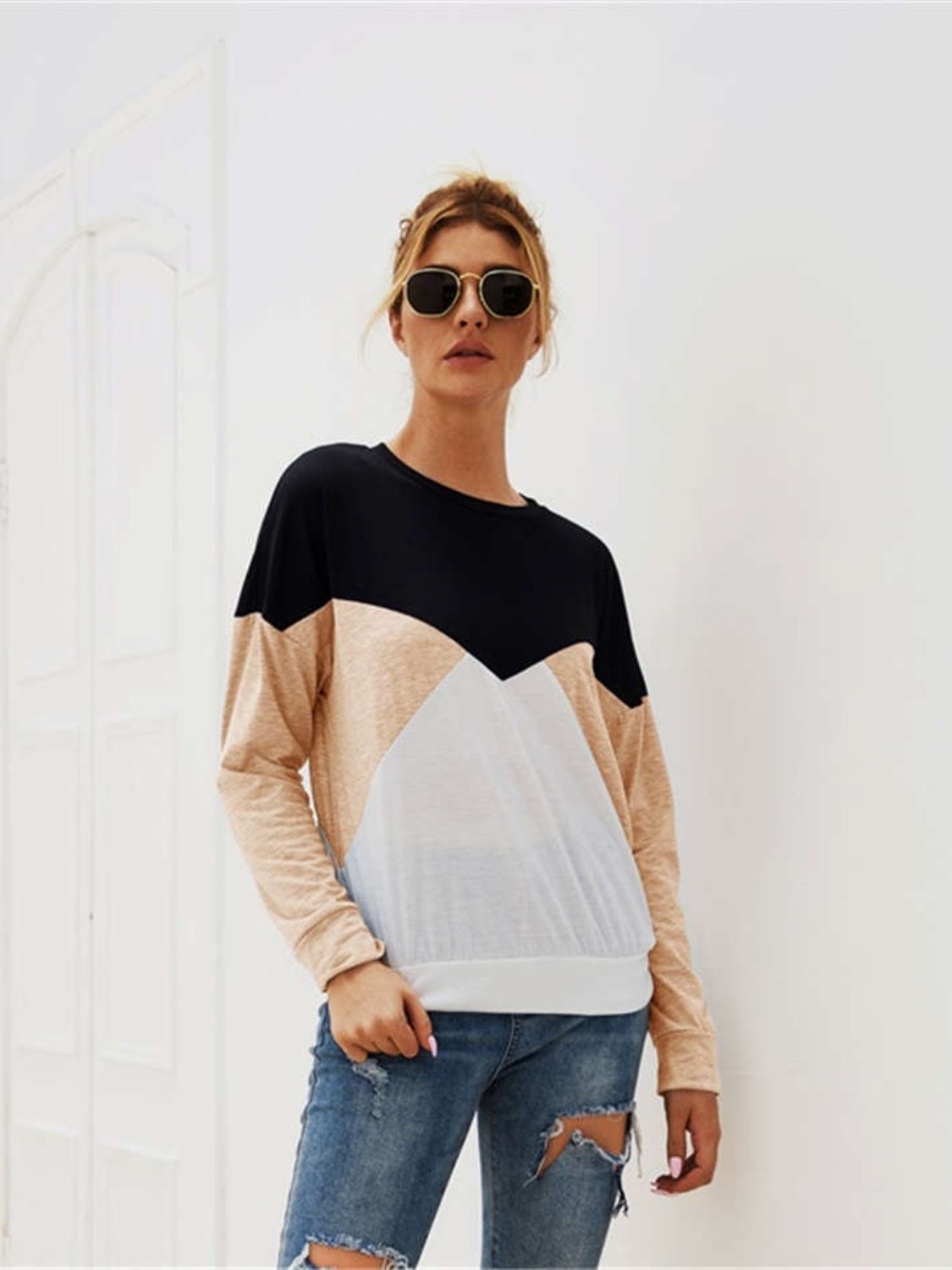 Color Block Round Neck Long Sleeve Top