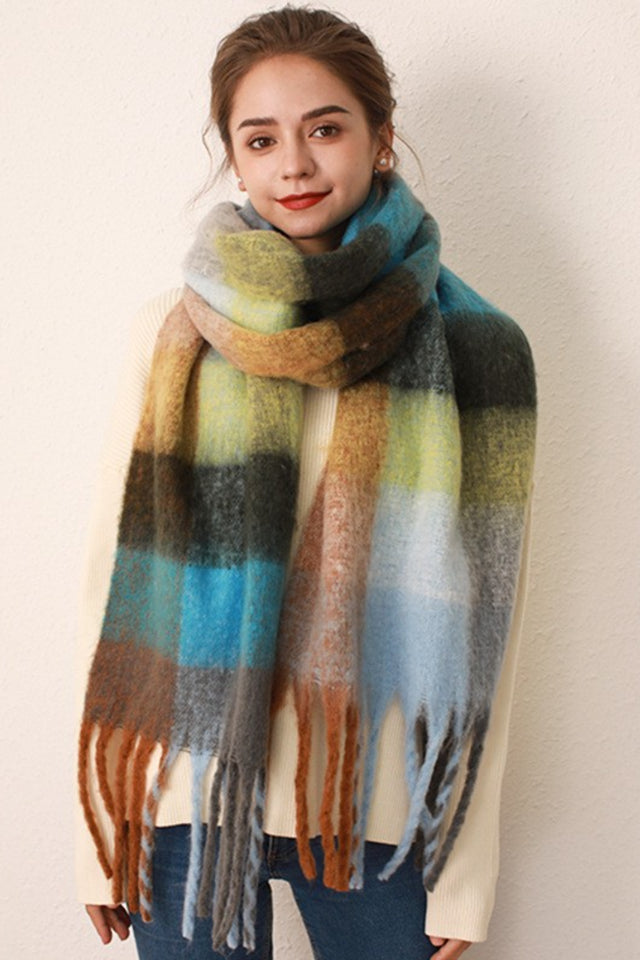 Thermal Fringe Contrast Plaid Scarf | Hanalas