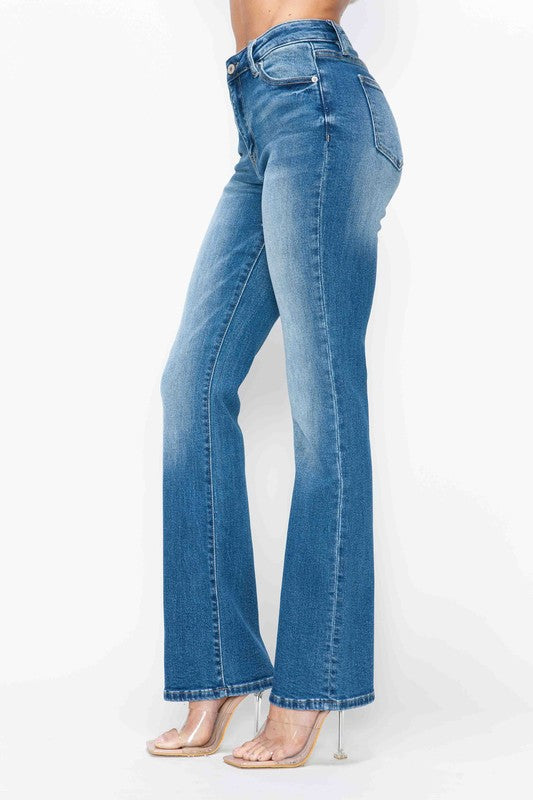 bytos Full Size Distressed High Rise Jeans with Pockets | Hanalas