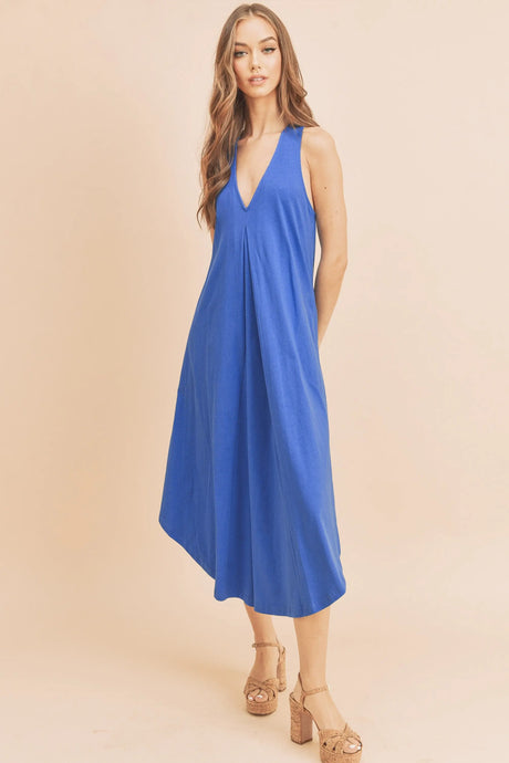 Aemi + Co Front Pleat Detail V-Neck Sleeveless Midi Dress | Hanalas