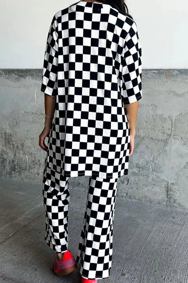 Checkered Round Neck Half Sleeve Top and Pants Set Trendsi Hanalas