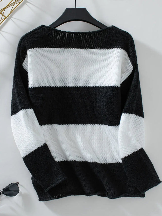 Color Block V-Neck Long Sleeve Sweater Trendsi Hanalas