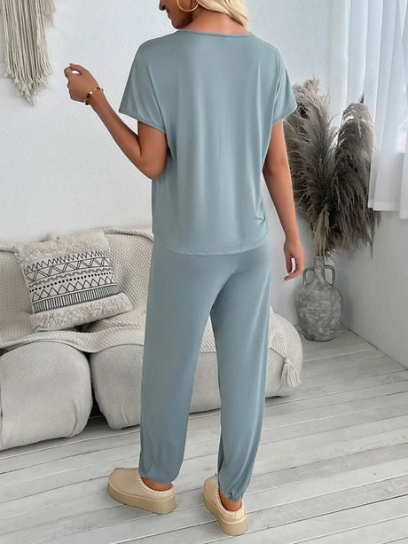 Devine V-Neck Short Sleeve Top and Pants Set Trendsi Hanalas