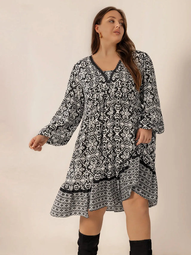 Plus Size Lace Detail Printed Balloon Sleeve Dress | Hanalas