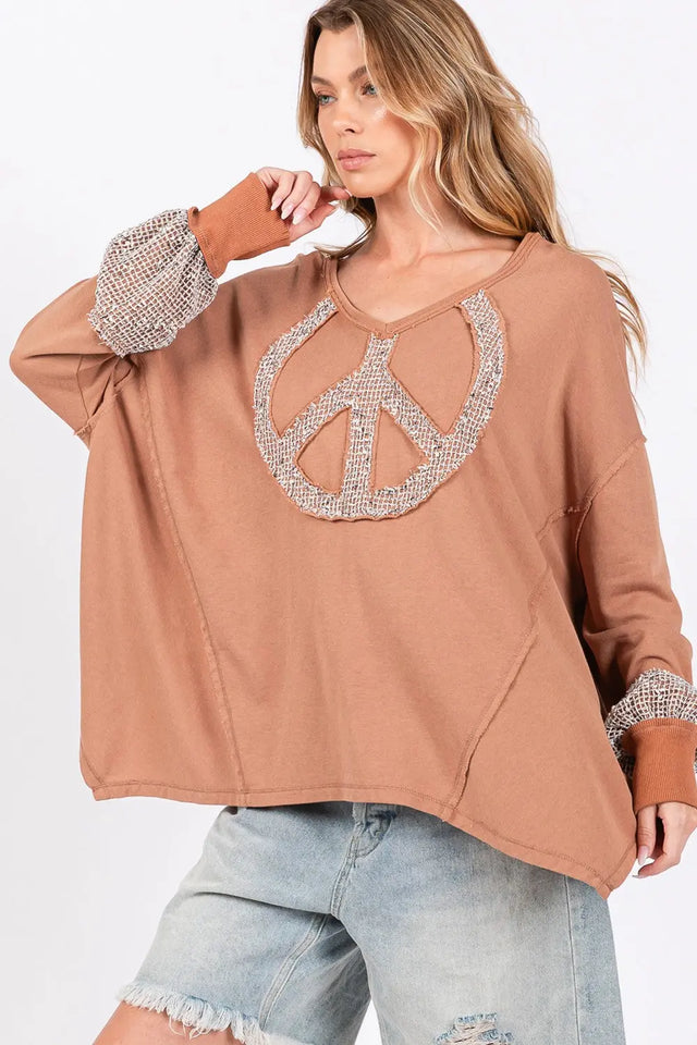 SAGE + FIG Peace Sign Mineral Wash Terry Top Trendsi Hanalas