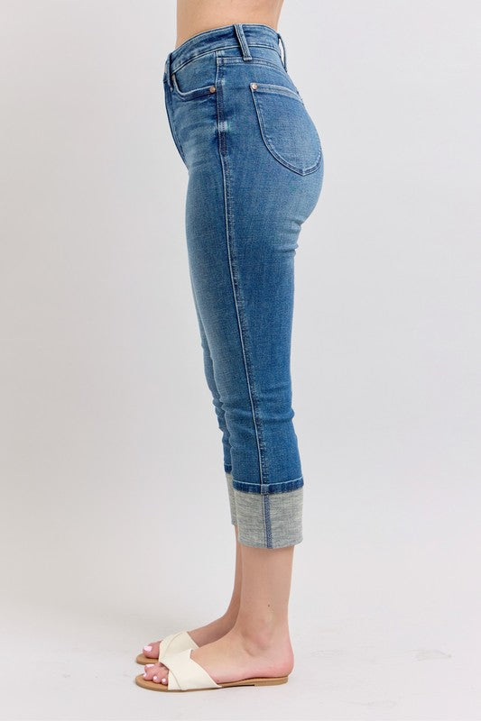Judy Blue Full Size Skinny Cuff Capris Jeans with Pockets Plus Size | Hanalas