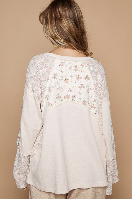 POL Lace Floral Round Neck Knit Top | Hanalas