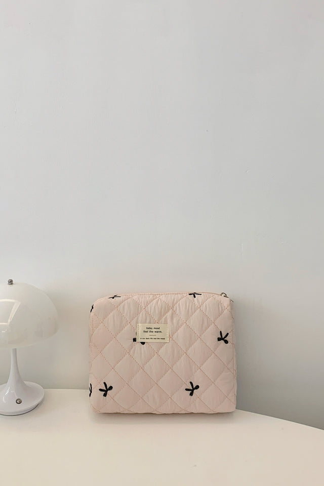 Bow Embroidered Quilted Storage Bag | Hanalas