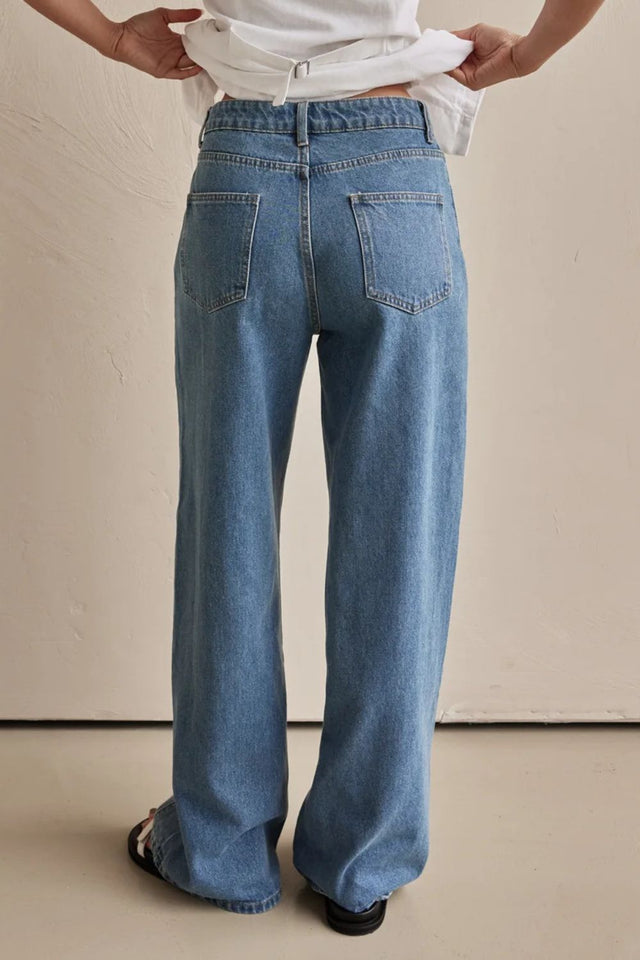 Contrast Straight Leg Jeans with Pockets | Hanalas