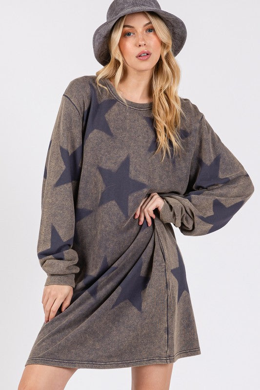 SAGE + FIG Washed Star Print Round Neck Dress | Hanalas