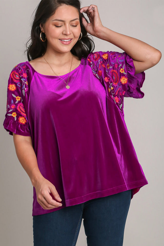 Umgee Full Size Velvet Embroidery Short Sleeve Blouse | Hanalas