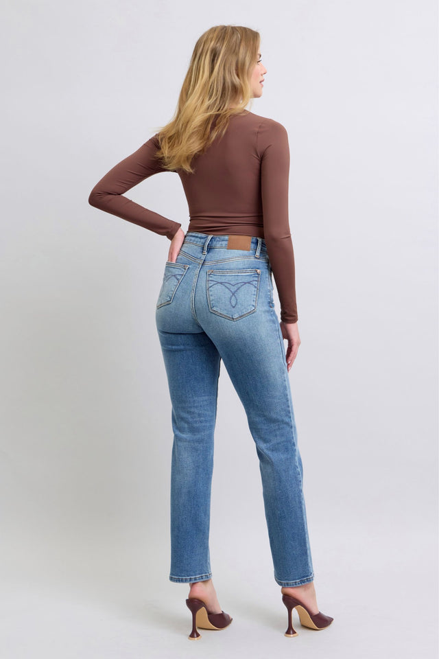 Judy Blue Full Size Wash Thermal Straight Jeans with Pockets | Hanalas