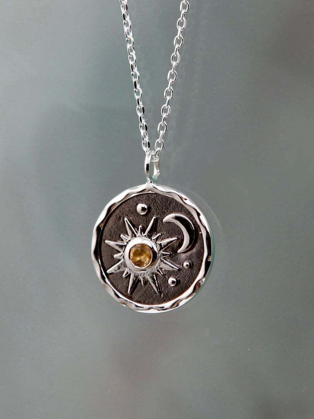 Alloy Inland Zircon Sun & Moon Necklace | Hanalas