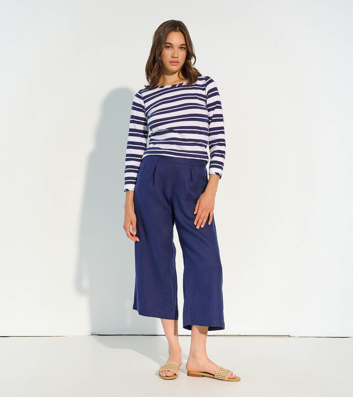 Cropped Wide Leg Pants - Navy